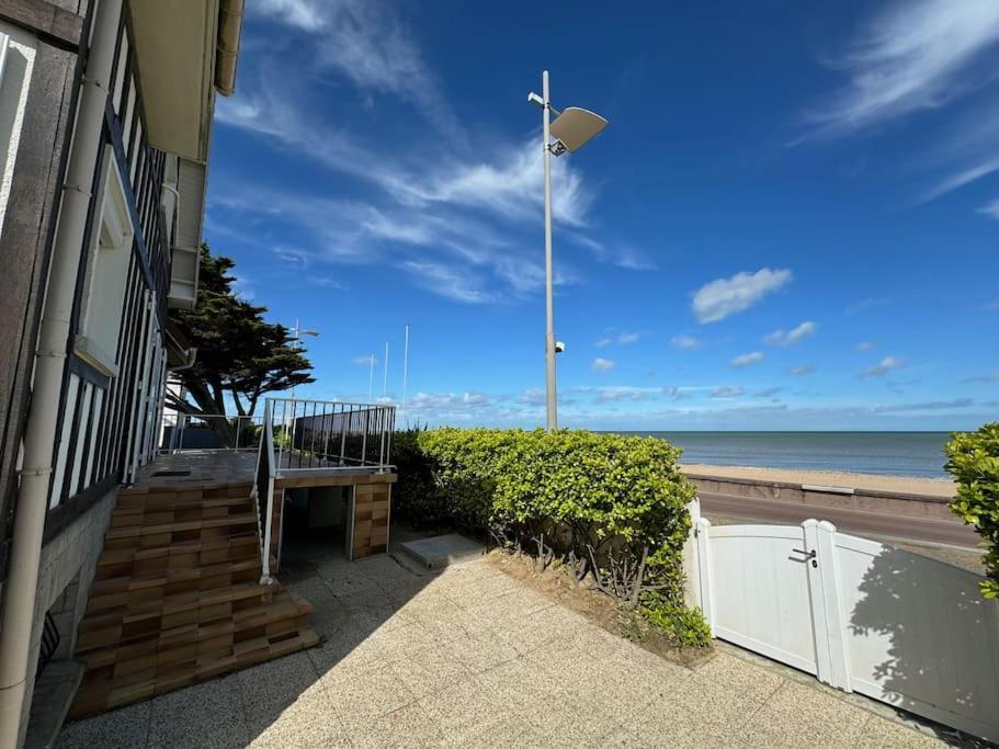 Villa Demeure Renovee Front De Courseulles-sur-Mer