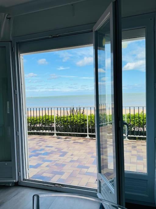 Villa Demeure Renovee Front De Courseulles-sur-Mer